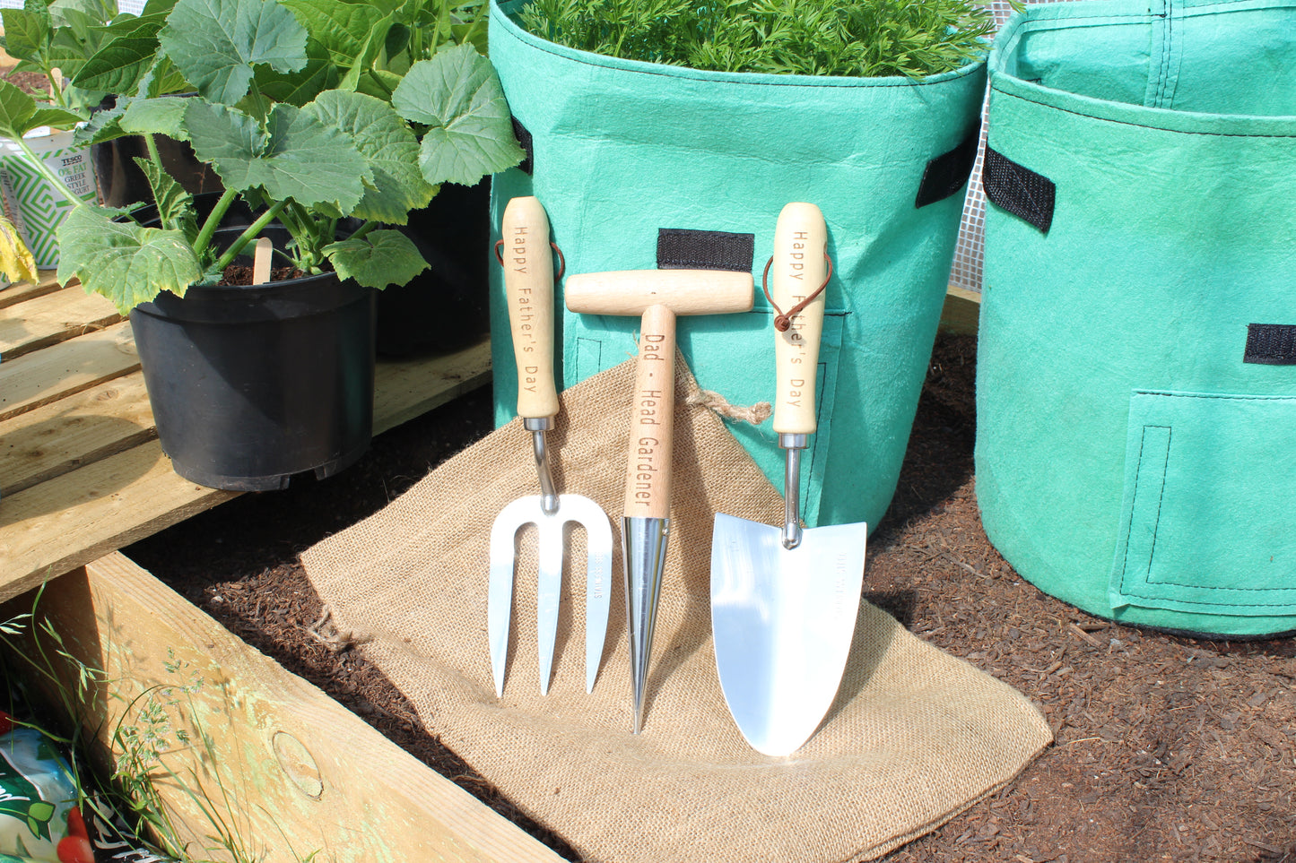 Personalised Garden Tools | Engraved Gardening Gift Set | Trowel, Fork, Dibber & Jute Bag Set