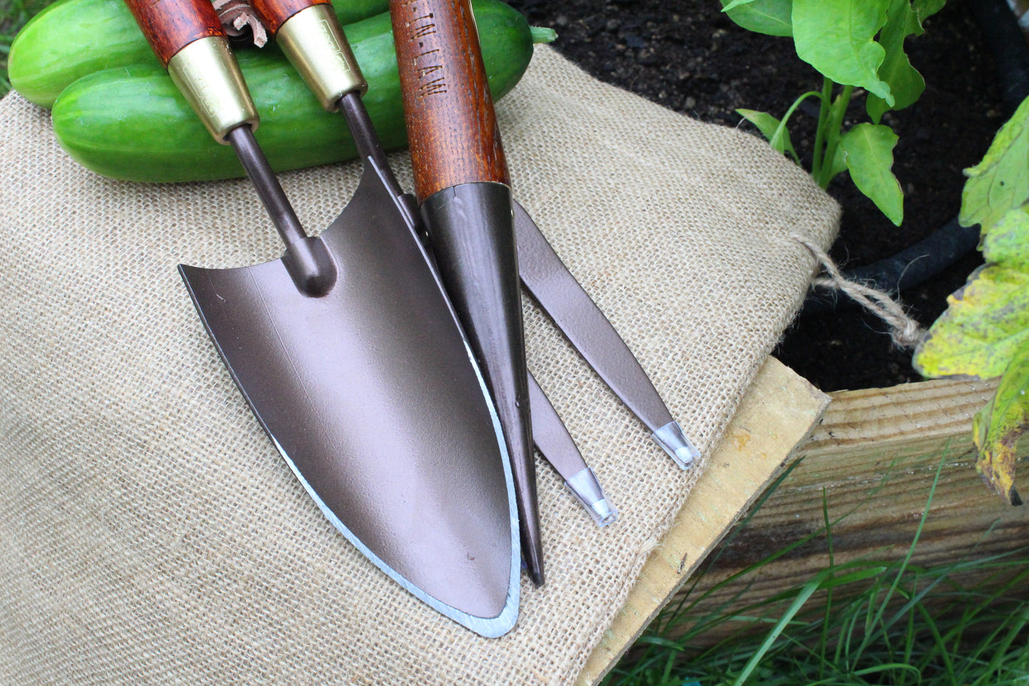 Personalised Garden Tool Set Fork Trowel Trug Dibber Gift Set